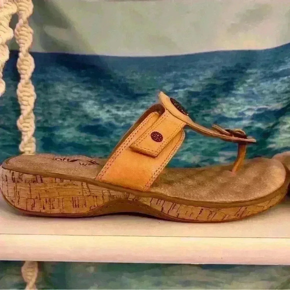 Sunflower Genuine Leather Tan Softwalk Sandals - Picture 8 of 16